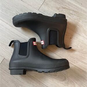 Hunter Black Chelsea Rain Boots